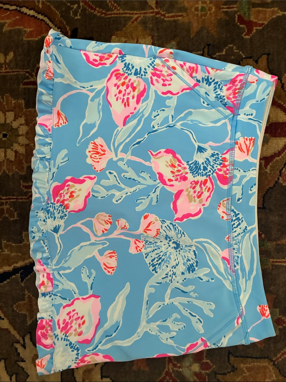 Lilly Pulitzer White Athletic Bottoms with Gold Logo and Blue Stitching